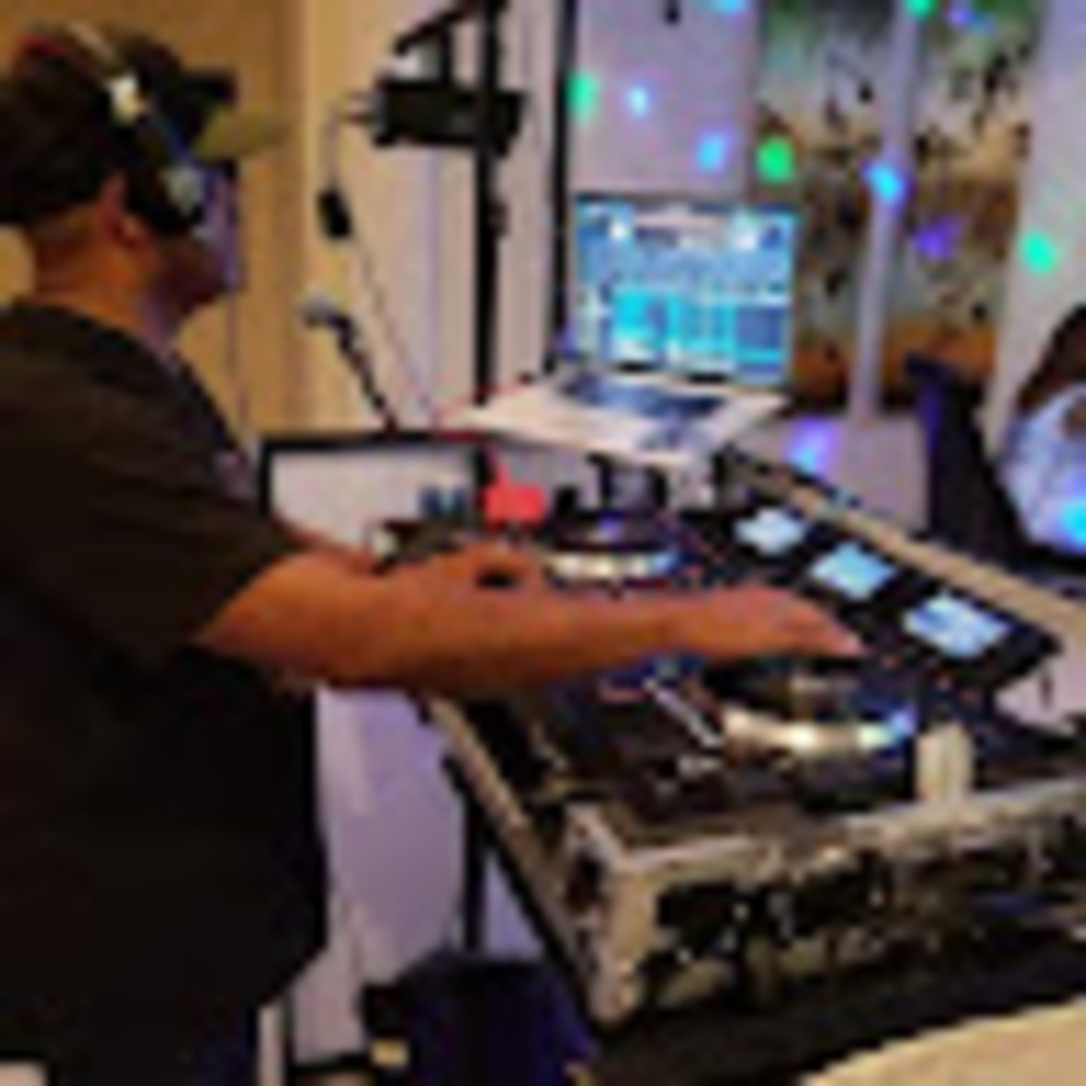 Meet your Posher, Dj